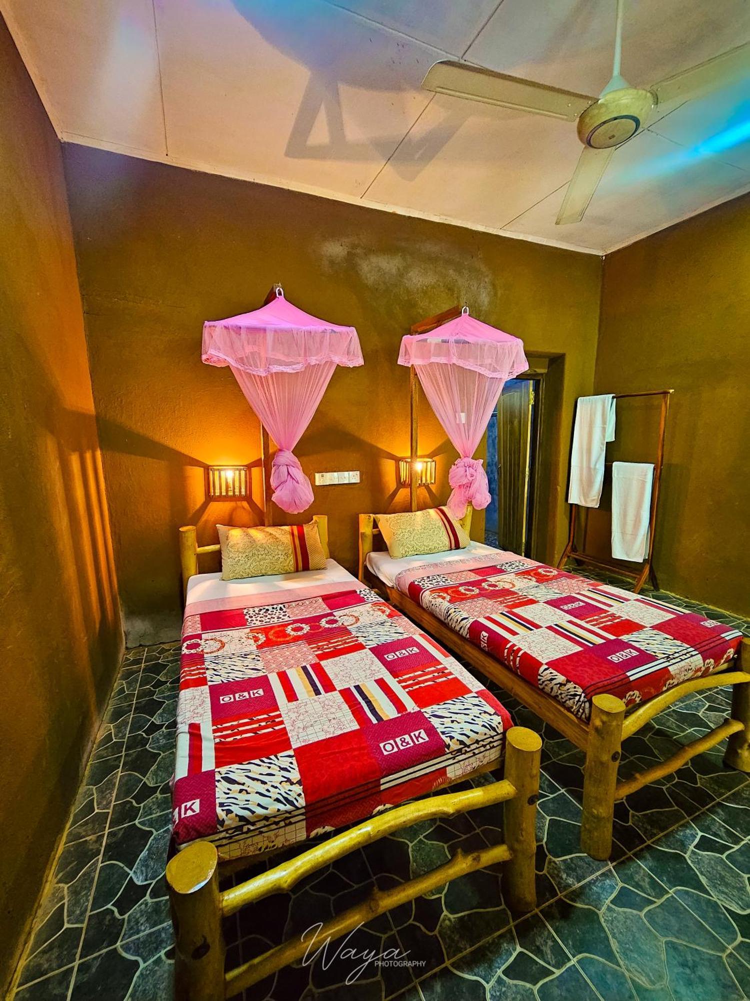 אודוואלאווה Palm Land Eco Resort And Safari Tours מראה חיצוני תמונה